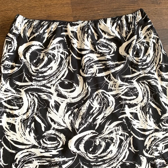 Addition Elle Black & White A-line Chiffon Skirt - Picture 4 of 8